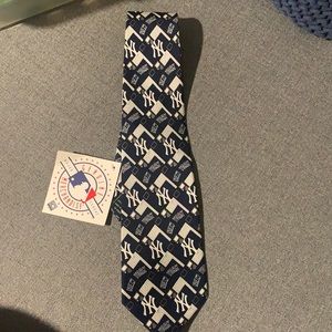Authentic New York Yankees tie